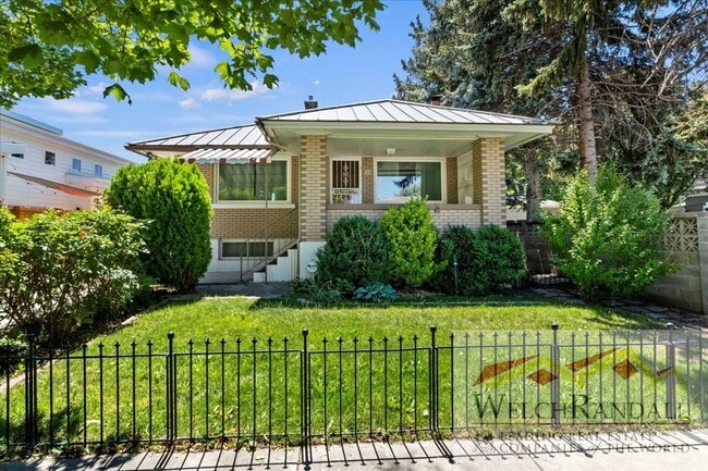 Building Photo - Charming 1 Bed 1 Bath Home in SLC