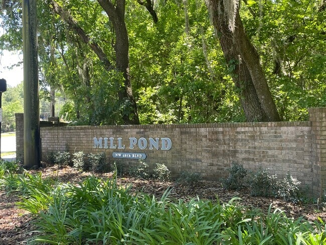 Building Photo - 4853 NW 2nd Pl Rental
