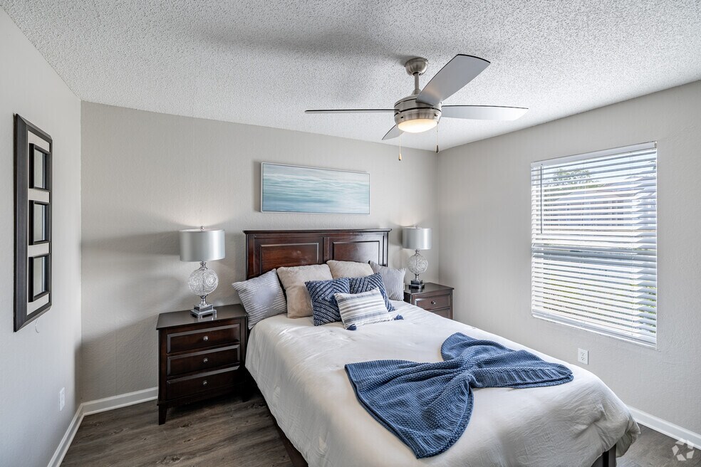 Pelican 2BR, 2BA - 962SF - Primary Bedroom
