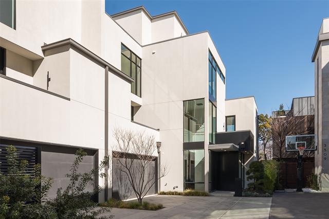 Photo - 3515 Edgewater St