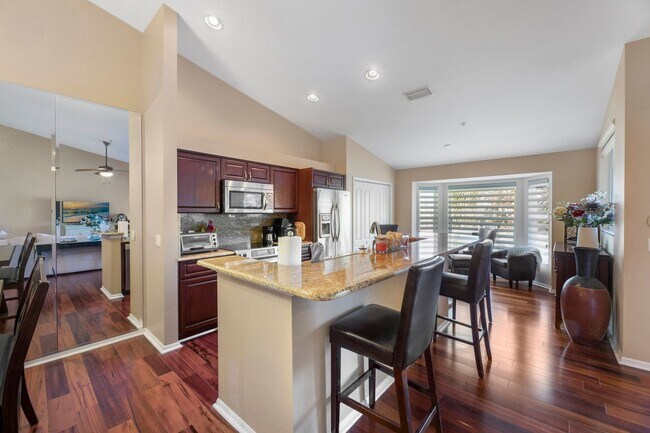 Photo - SEASONAL CONDO AVAILABLE APRIL 2024 / ESTERO