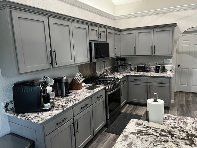 Photo - beautiful updated large home