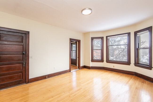 Living Room - 2445 N Oakland Ave Unit 2447