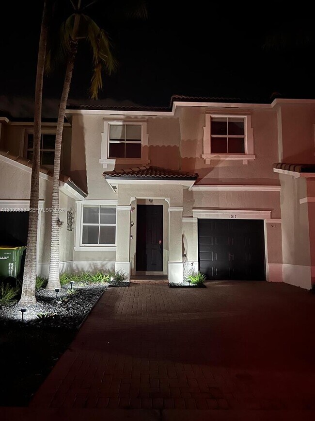 Photo - 1017 NE 42nd Pl