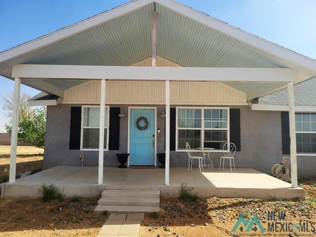 Photo - 470 S Roosevelt Rd X