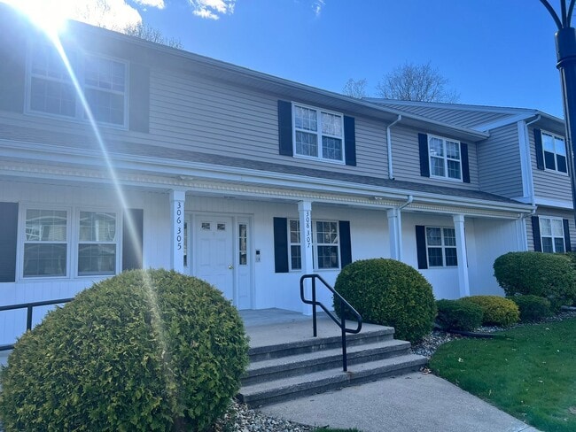 Photo - Beautiful Two Bedroom, Two Bath Condo in Ludlow. Available Now!