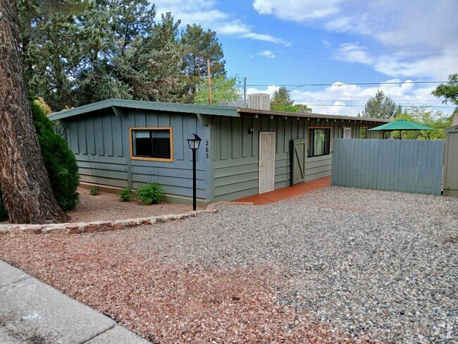 Building Photo - Unfurnished, 6 Month Rental, Procure Only