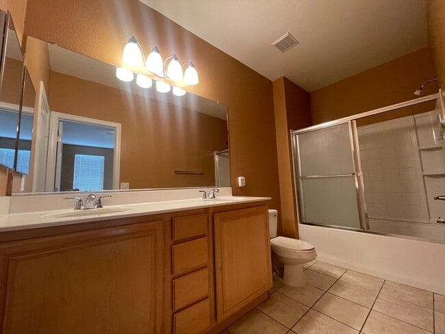 Photo - Delightful 2 Bedroom 2 Bathroom Townhouse!