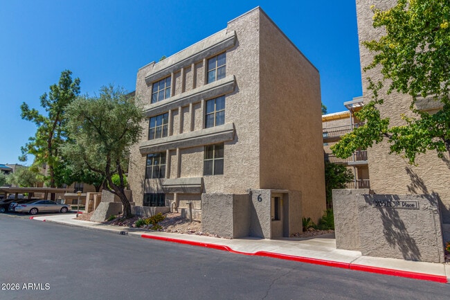 Photo - 5136 N 31st Pl Unit 621