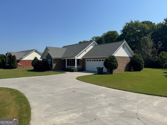 Photo - 134 Brookstone Dr SW