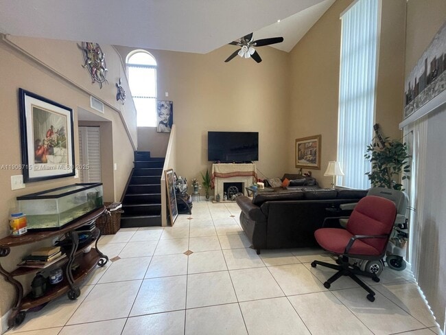 Photo - 1400 San Remo Cir