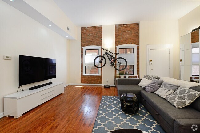 Building Photo - 158 Wayne St Unit 324A-R Rental
