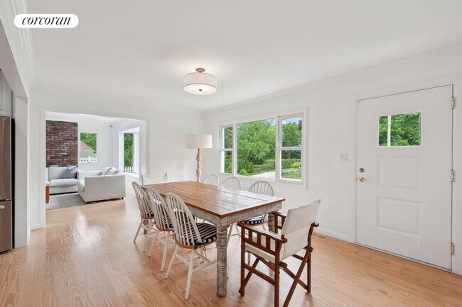 Photo - 113 E Tiana Rd