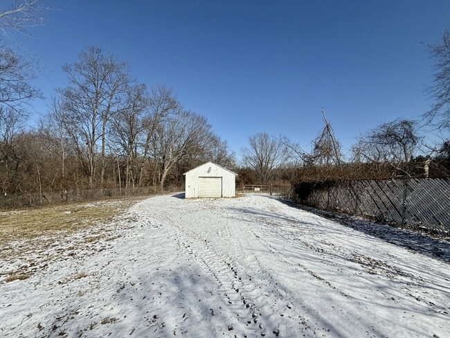 Photo - 1511 Elmont Rd