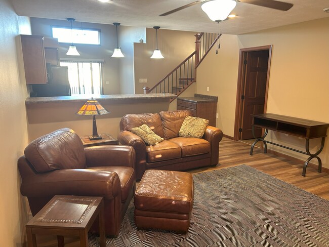 Photo - 6611 S Tomar Rd