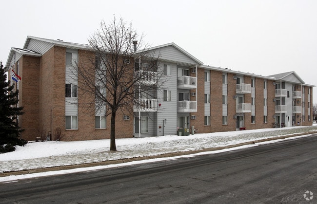 Building Photo - Prairie Village Rental