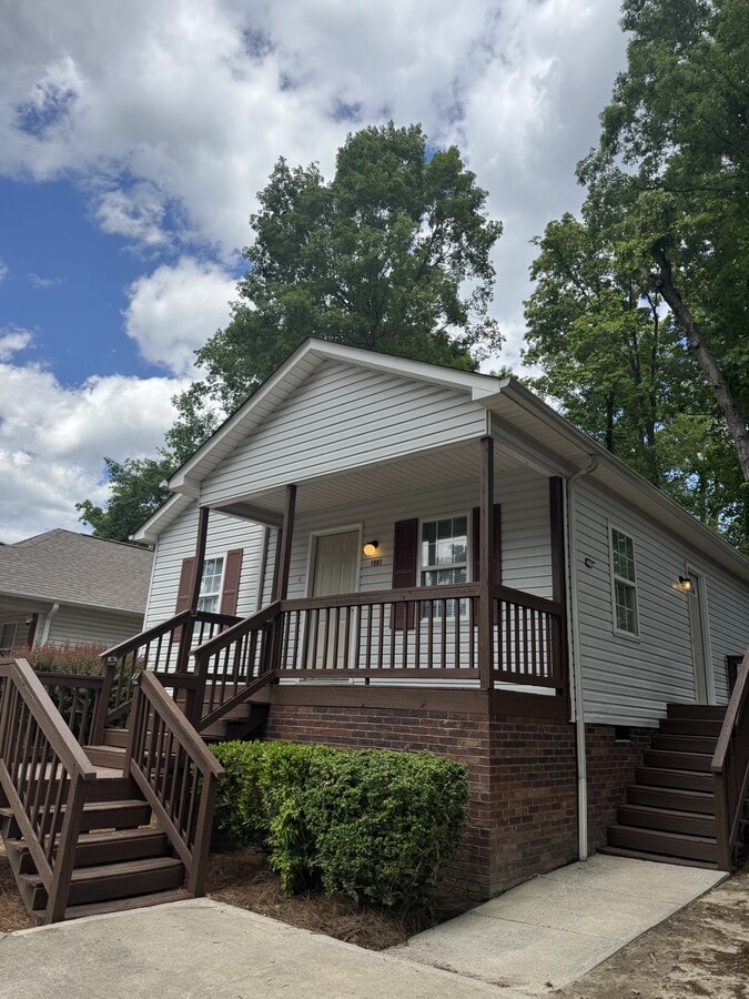 Photo - 1007 Thomas St