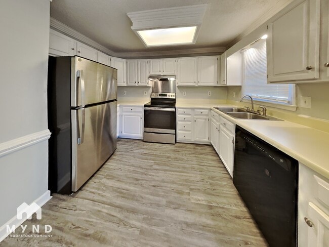 Photo - 6125 Krandon Dr