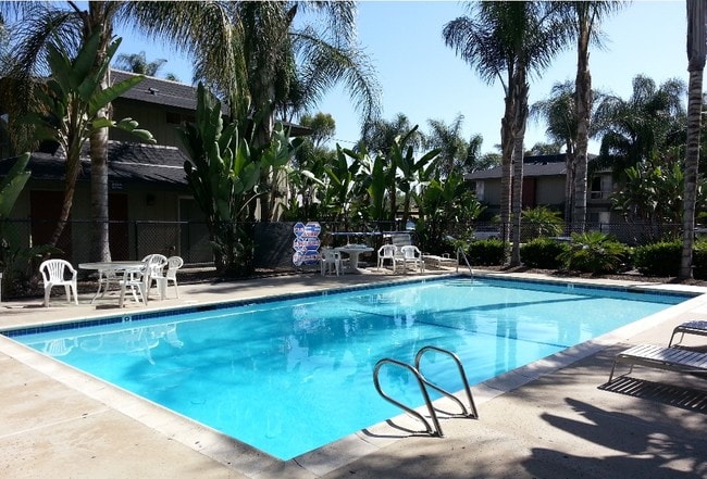 East Pool - Stonewood Villas