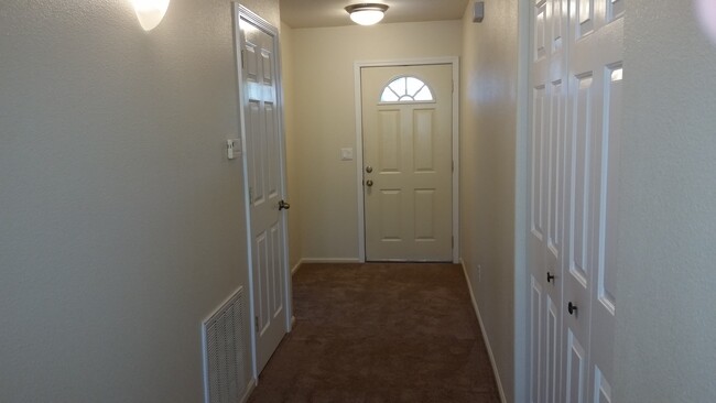 Photo - Riverwood Apartments