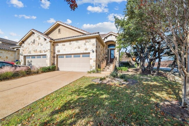 400 Hummingbird Ln