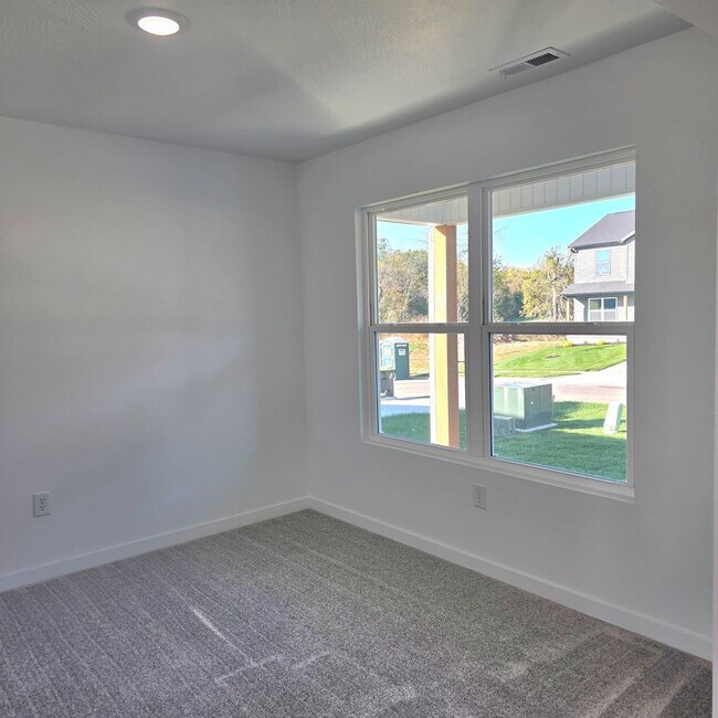 Photo - Brand New 4 Bedroom Home