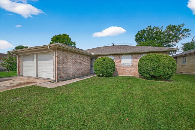 Photo - 5243 Wickview Ln