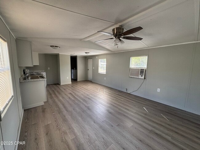 Photo - 6137 Jammie Rd