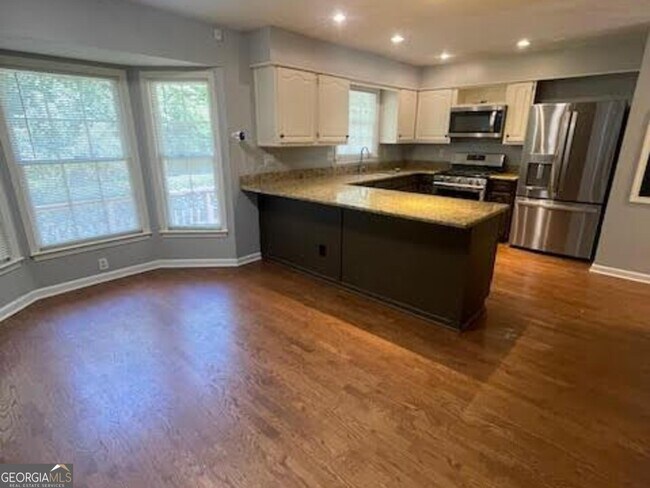 Photo - 11235 Surrey Park Trail