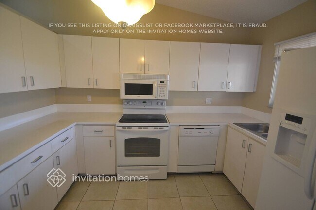 Photo - 10215 NW 126th St