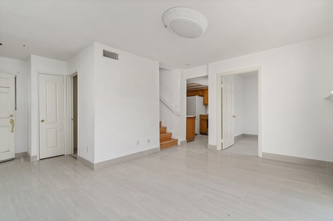 Photo - 3900 Maxson Rd