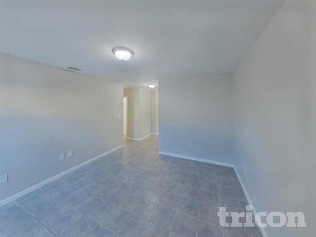 Photo - 1408 Highview Rd