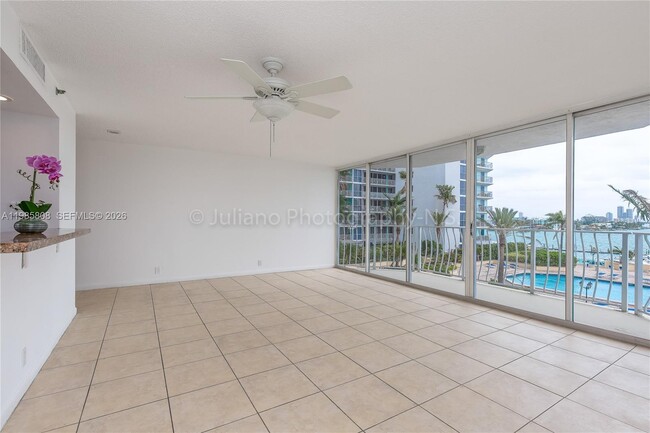 Photo - 7601 E Treasure Dr Unit 607