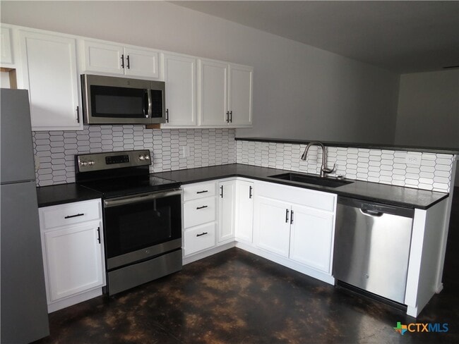 Photo - 223 N Mary Jo Dr