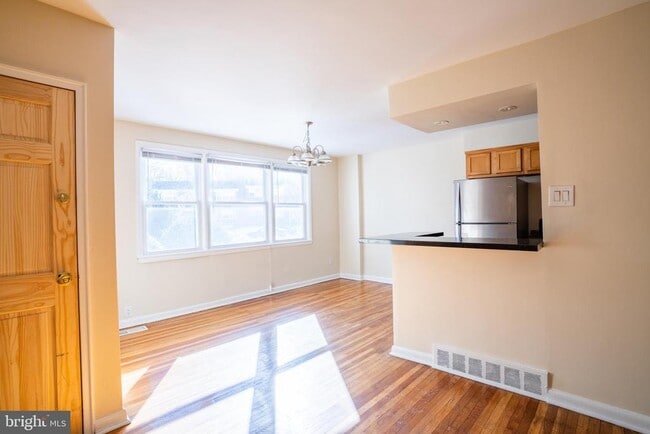 Photo - 3717 Mimi Cir