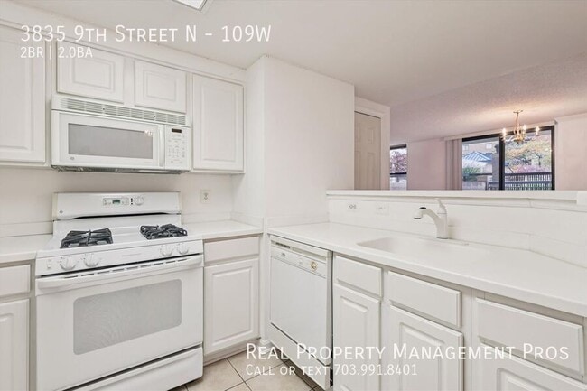 Photo - 3835 9th St N Unidad 109W