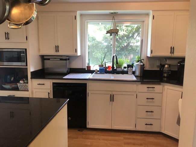 Photo - 2118 Elysium Ave