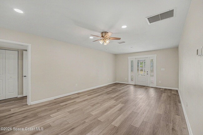 Photo - 20 Hardee Cir N