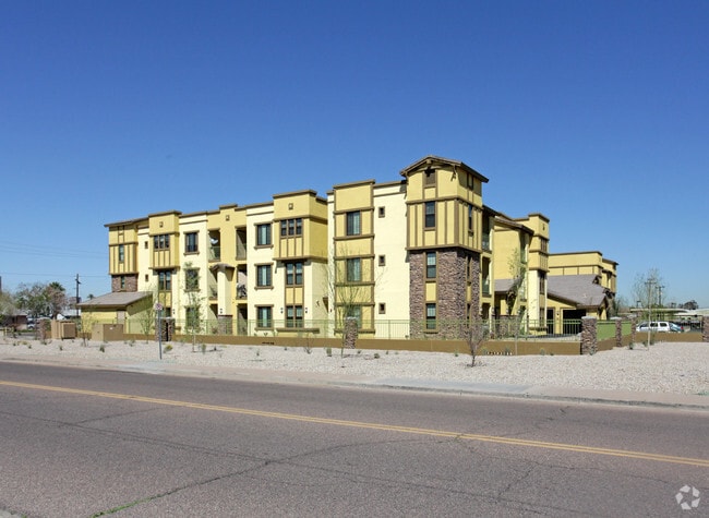 Exterior - Aeroterra Senior Village