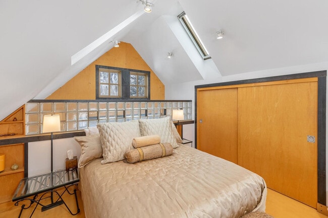 Photo - 216 E Galena Ave Unidad ID1324990P