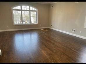 Photo - 279 Ross Ave