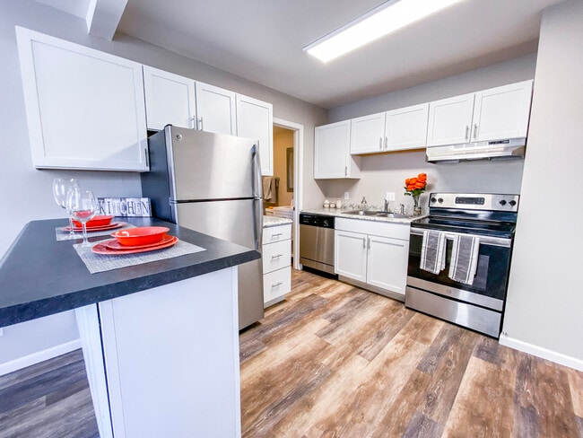Building Photo - Fiedler Apartments