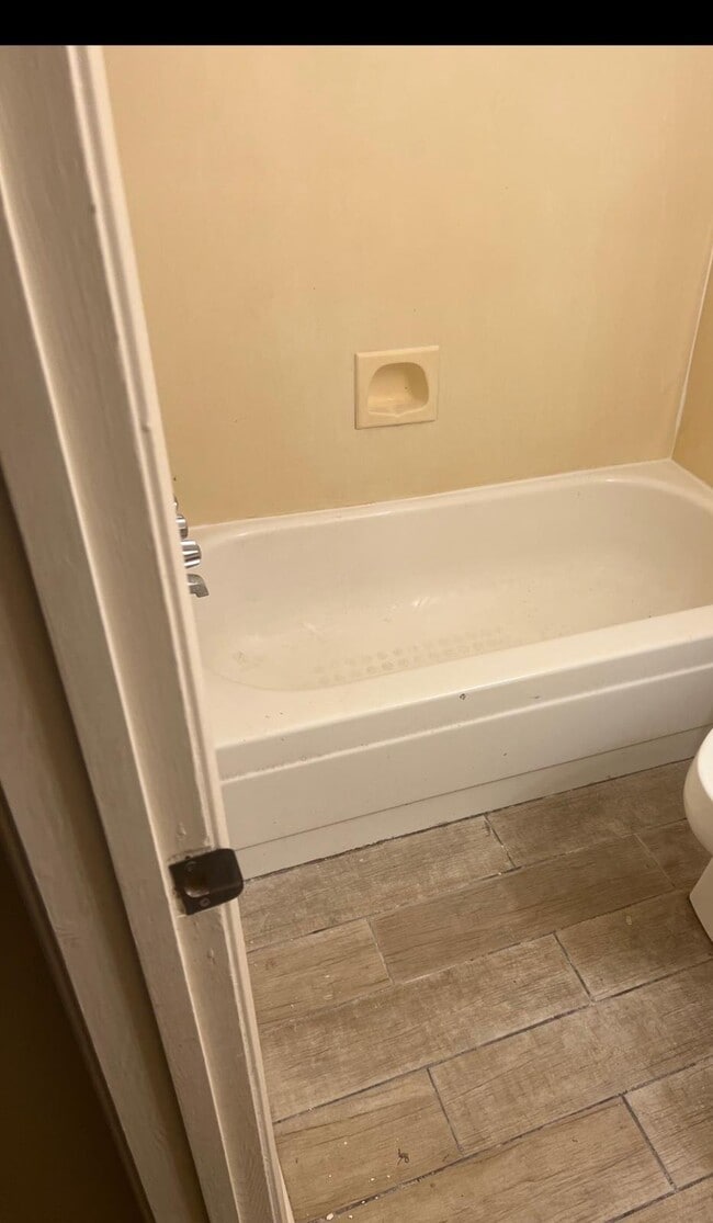 1080 Buffet St Unit D