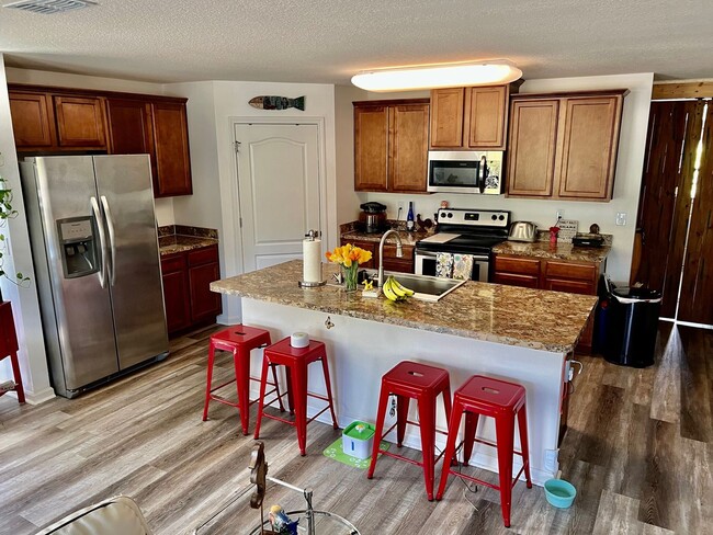 Photo - Coastal Comfort Meets Community Living — Just Minutes from Crescent Beach!!