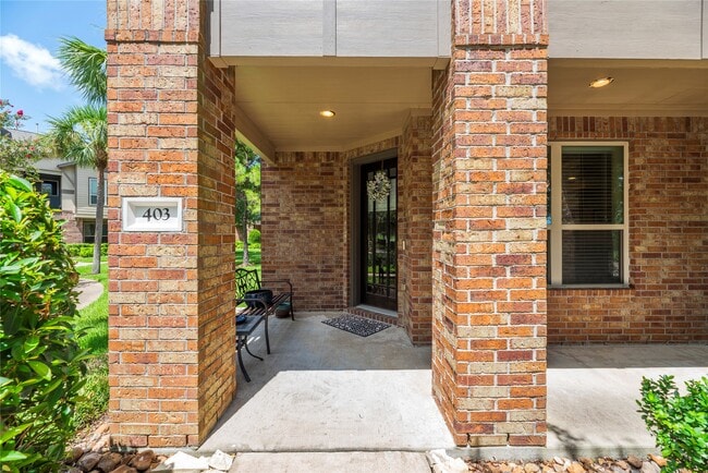 Photo - 403 Marina View Dr