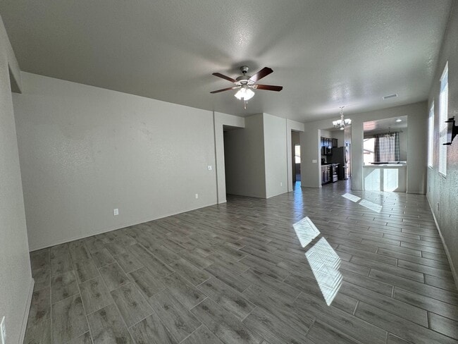 Photo - 4BR/2.5BA/2CG, 2057 sq.ft. rental with DOG RUN in Sierra Vista, AZ