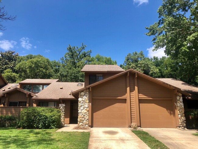 CUTE TWO STORY 3/2.5 TOWNHOME IN LONGWOOD! - CUTE TWO STORY 3/2.5 TOWNHOME IN LONGWOOD!