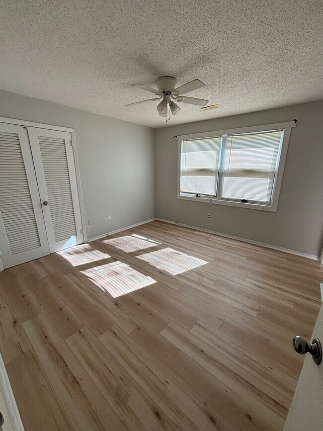 Photo - Freshly Updated 3 Bedroom Home