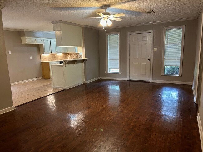 Photo - Shadow Bluff