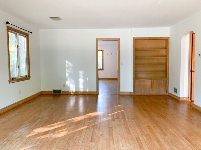 318 McKinley Ave Unit 318